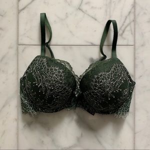 Victoria Secret Lace Bra 36B